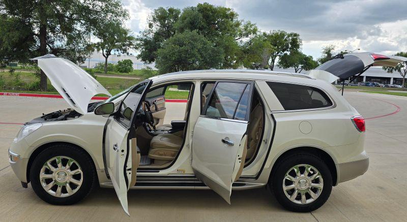 2011 Buick Enclave 2XL