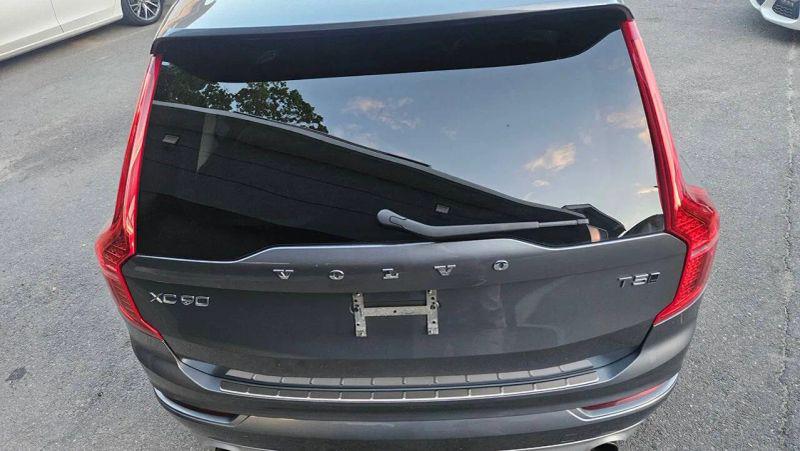 2018 Volvo XC90 T5 Momentum