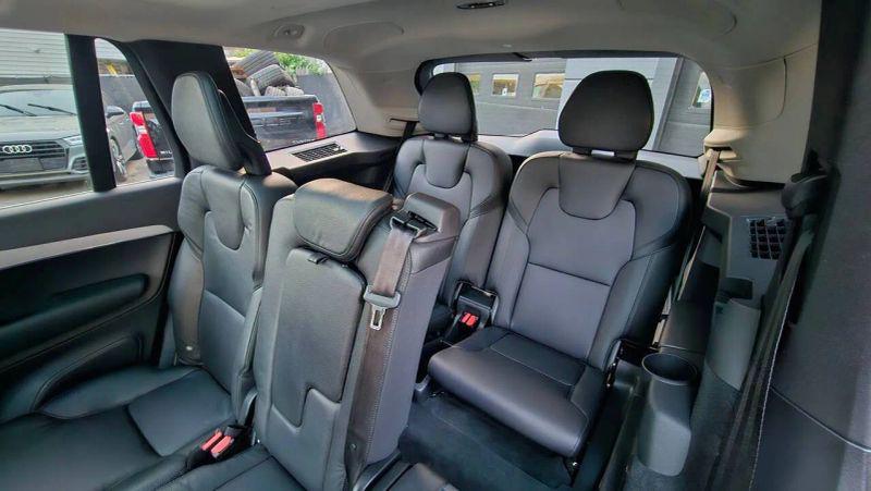 2018 Volvo XC90 T5 Momentum