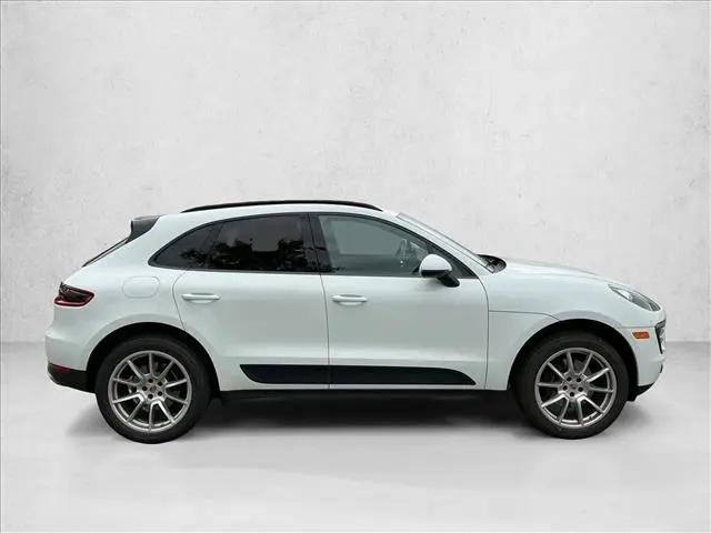 2018 Porsche Macan Macan