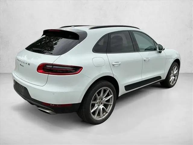 2018 Porsche Macan Macan
