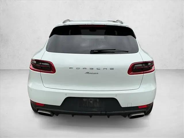2018 Porsche Macan Macan