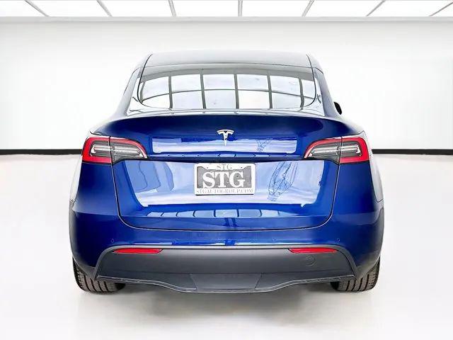 2021 Tesla Model Y Standard Range Rear-Wheel Drive