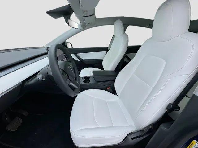 2021 Tesla Model Y Standard Range Rear-Wheel Drive