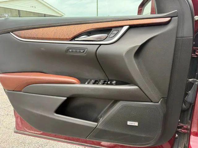 2016 Cadillac XTS Luxury Collection
