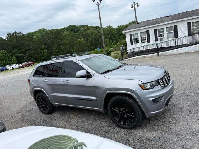 2019 Jeep Grand Cherokee Altitude 4x2