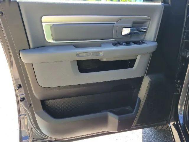 2019 Ram 1500 Classic Big Horn Crew Cab 4x4 5'7" Box