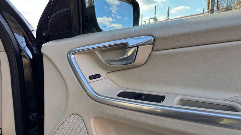 2015 Volvo XC60 T6
