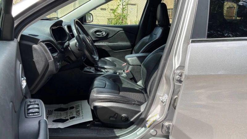 2019 Jeep Cherokee Latitude Plus FWD