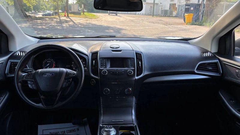 2019 Ford Edge SE