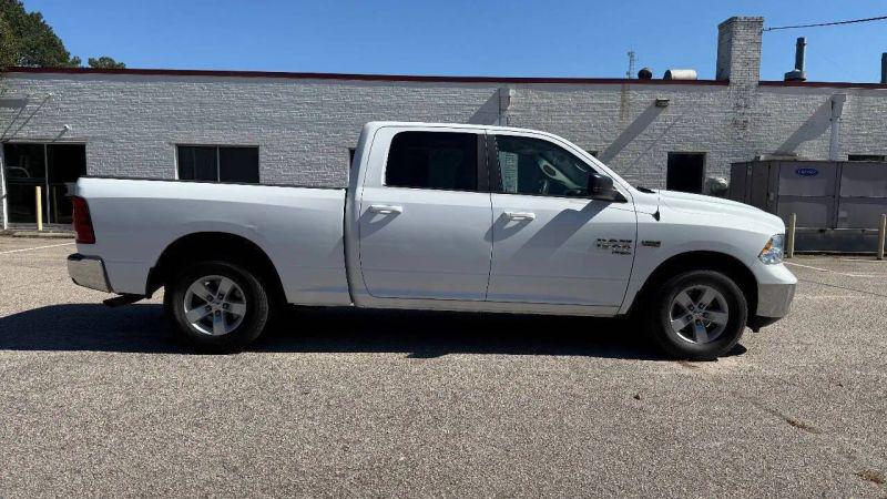 2019 Ram 1500 Classic SLT Crew Cab 4x2 6'4" Box