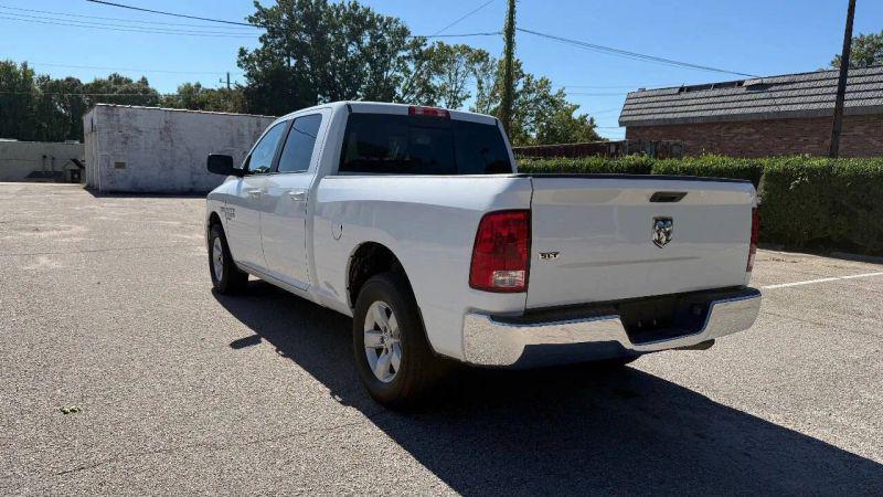2019 Ram 1500 Classic SLT Crew Cab 4x2 6'4" Box