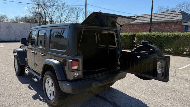 2020 Jeep Wrangler Sport S 4x4