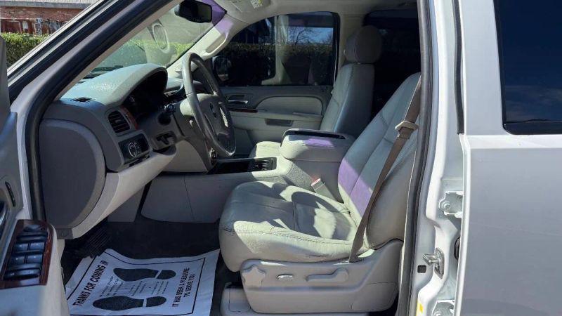 2012 Chevrolet Suburban LT