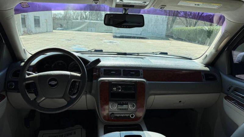 2012 Chevrolet Suburban LT