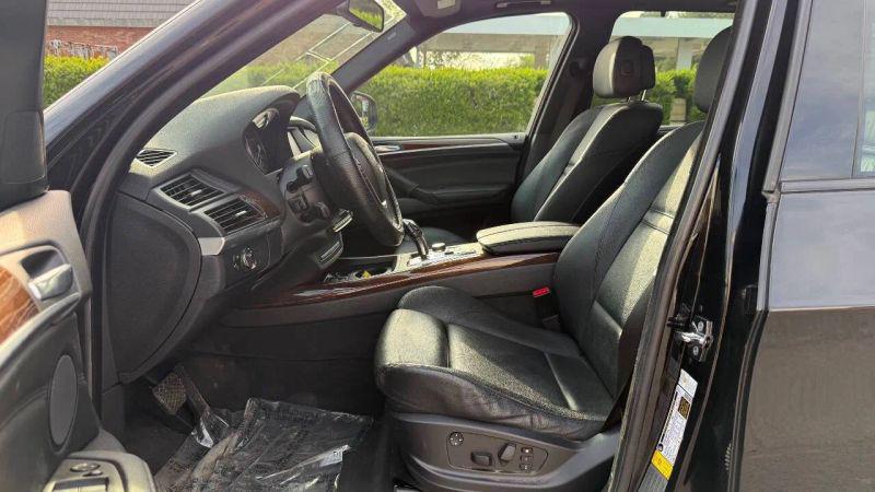 2008 BMW X5 4.8i