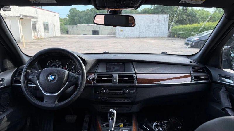2008 BMW X5 4.8i