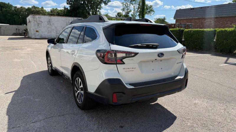 2022 Subaru Outback Premium