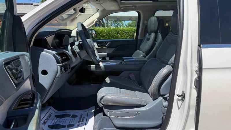 2018 Lincoln Navigator L Black Label