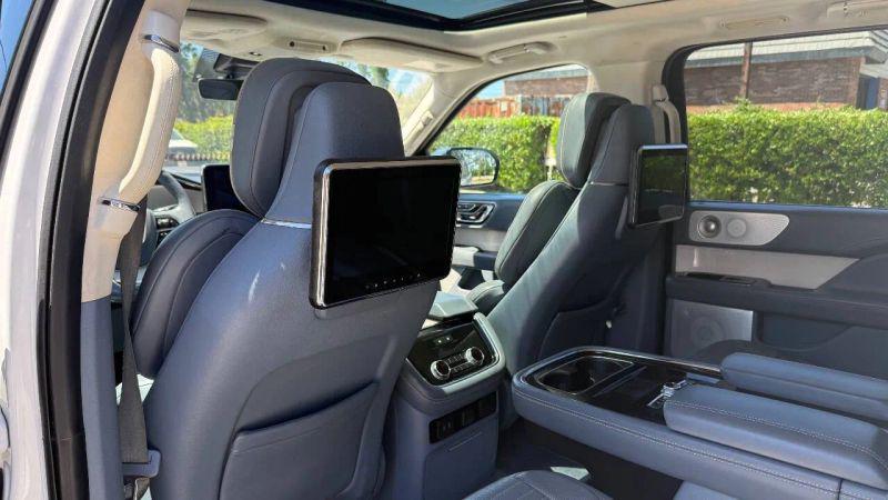 2018 Lincoln Navigator L Black Label