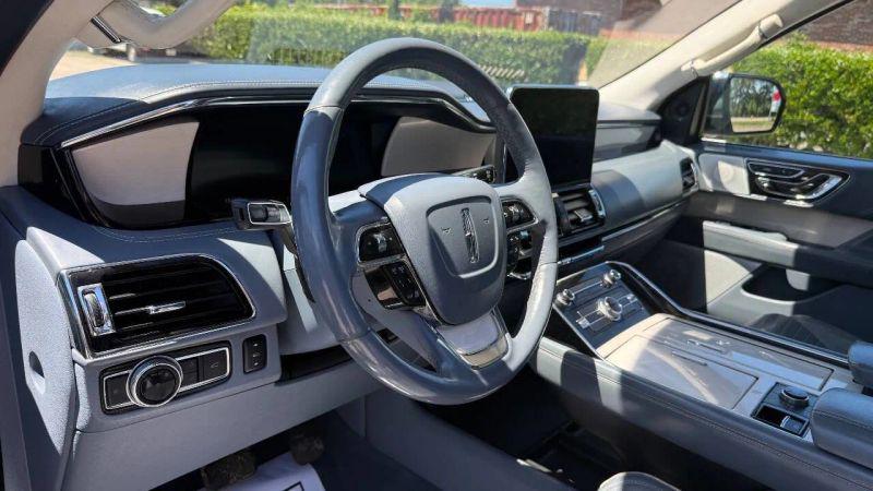 2018 Lincoln Navigator L Black Label