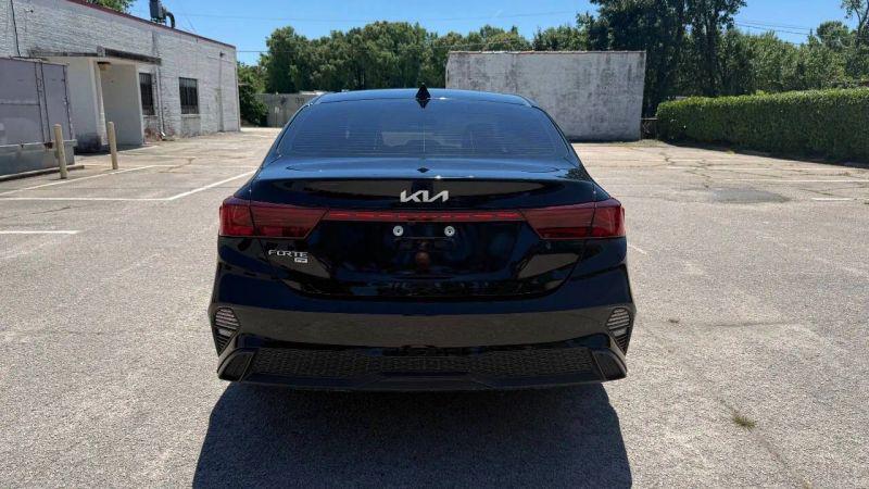 2024 Kia Forte LX