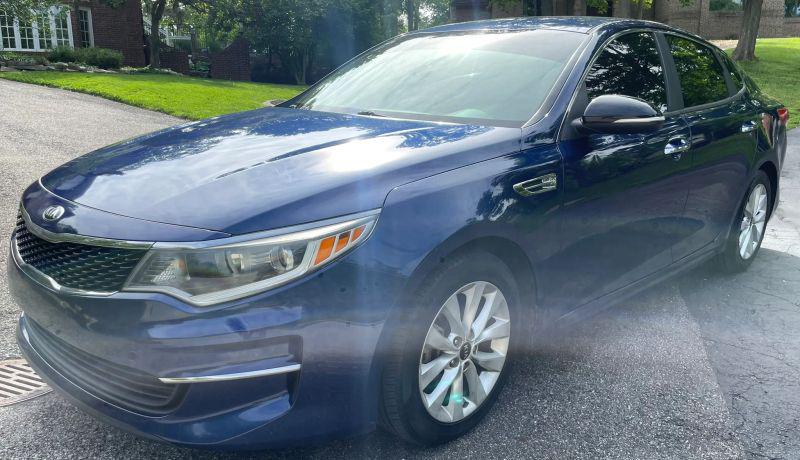 2017 Kia Optima LX