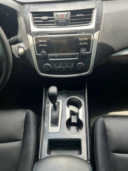 2016 Nissan Altima 2.5 SR