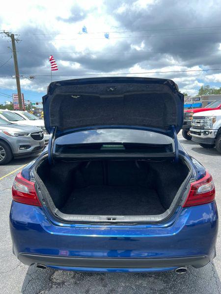 2016 Nissan Altima 2.5 SR