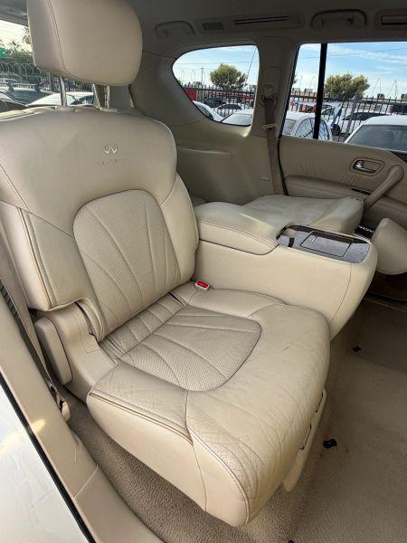 2014 INFINITI QX80 Base