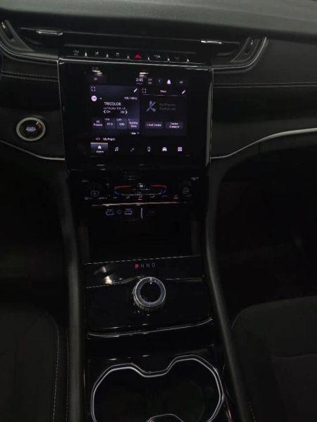 2023 Jeep Grand Cherokee L Laredo 4x4