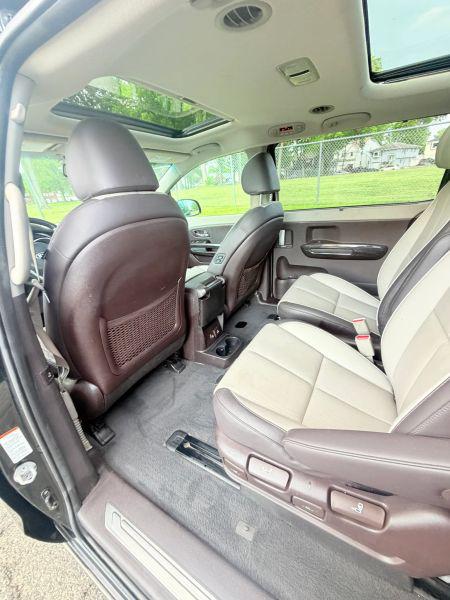 2017 Kia Sedona SX Luxury