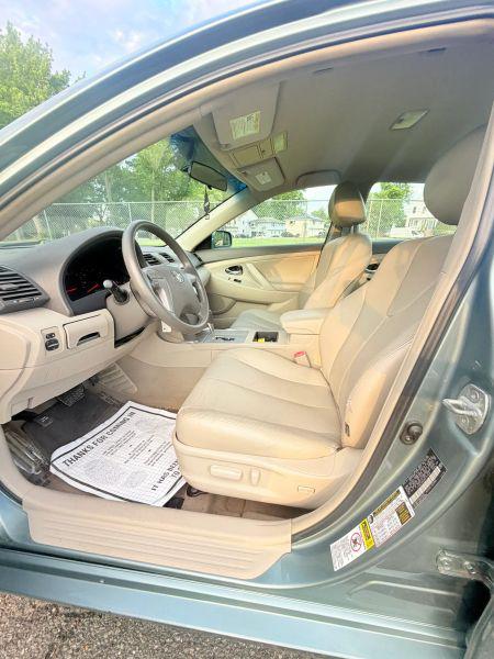 2009 Toyota Camry LE
