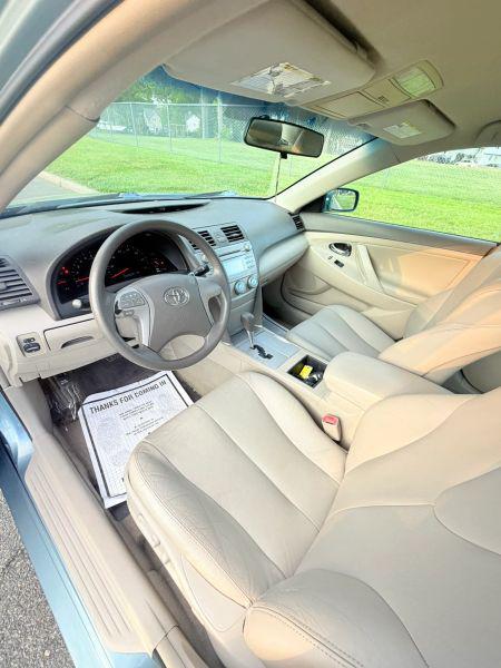 2009 Toyota Camry LE