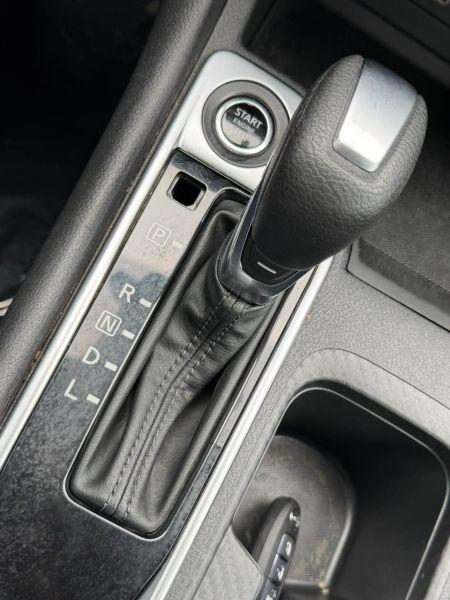 2022 Nissan Sentra SV Xtronic CVT