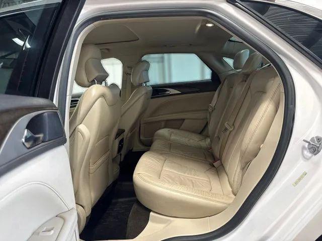 2017 Lincoln MKZ Select
