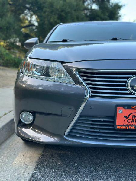 2015 Lexus ES 350 Crafted Line