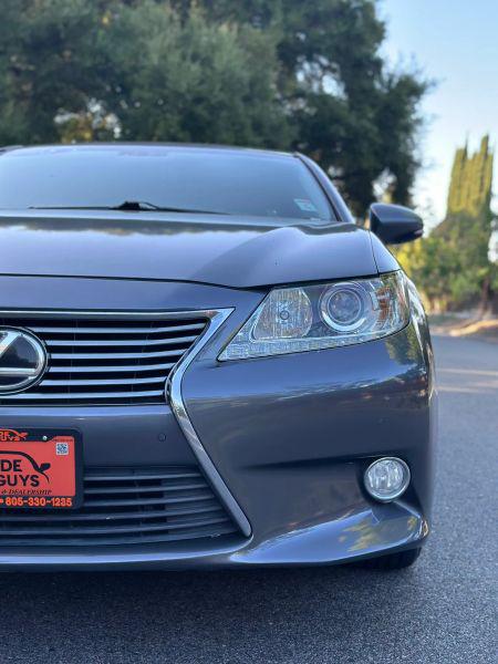 2015 Lexus ES 350 Crafted Line