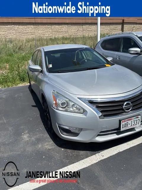 2014 Nissan Altima 2.5 S for sale in Janesville, WI