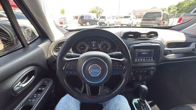 2018 Jeep Renegade Altitude FWD