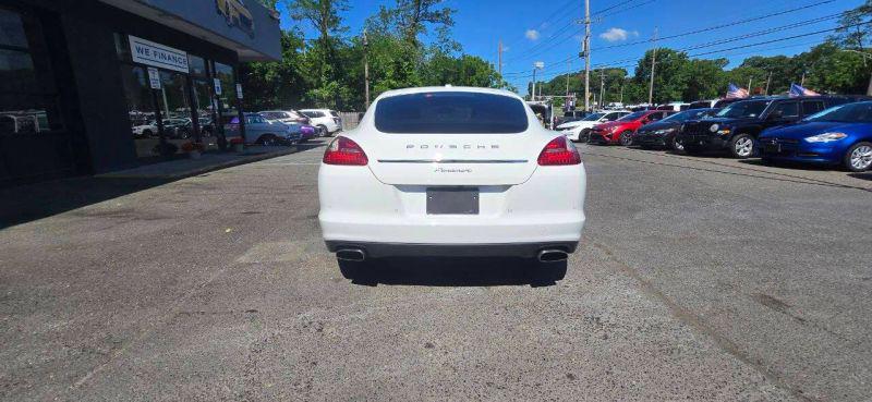 2012 Porsche Panamera 4