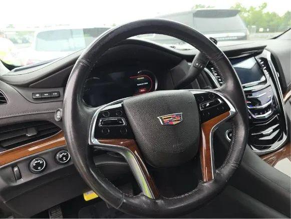 2020 Cadillac Escalade 4WD Luxury