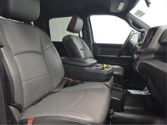 2022 Ram 2500 Tradesman Crew Cab 4x2 6'4" Box