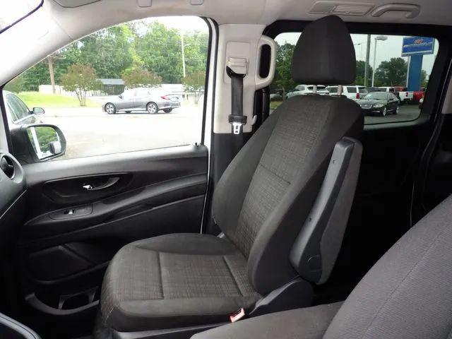 2016 Mercedes-Benz Metris Base