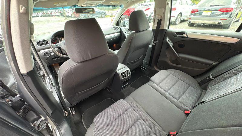 2013 Volkswagen Golf 2.0L TDI 4-Door