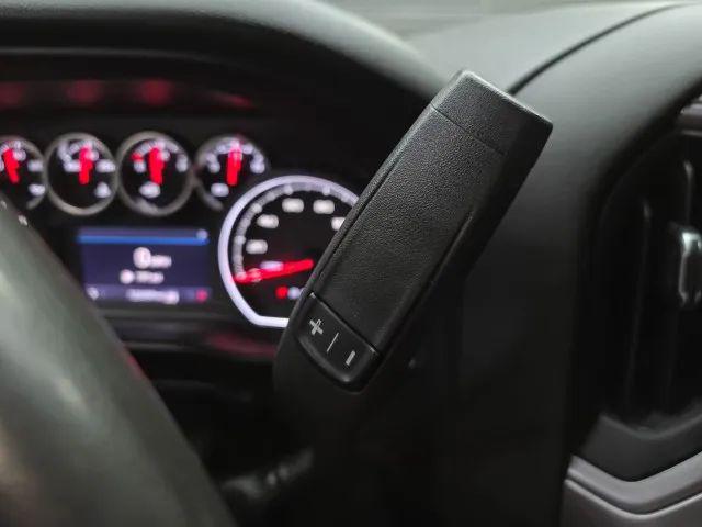 2022 Chevrolet Silverado 2500HD 4WD Crew Cab Long Bed Custom