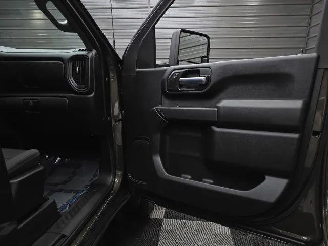2022 Chevrolet Silverado 2500HD 4WD Crew Cab Long Bed Custom