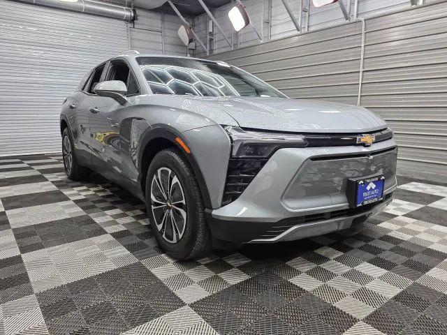 2024 Chevrolet V Blazer eAWD 2LT