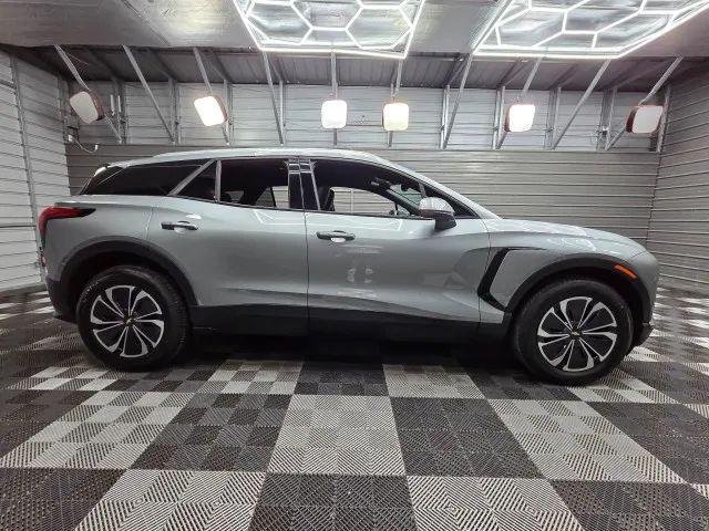 2024 Chevrolet V Blazer eAWD 2LT
