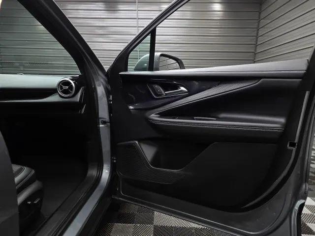 2024 Chevrolet V Blazer eAWD 2LT